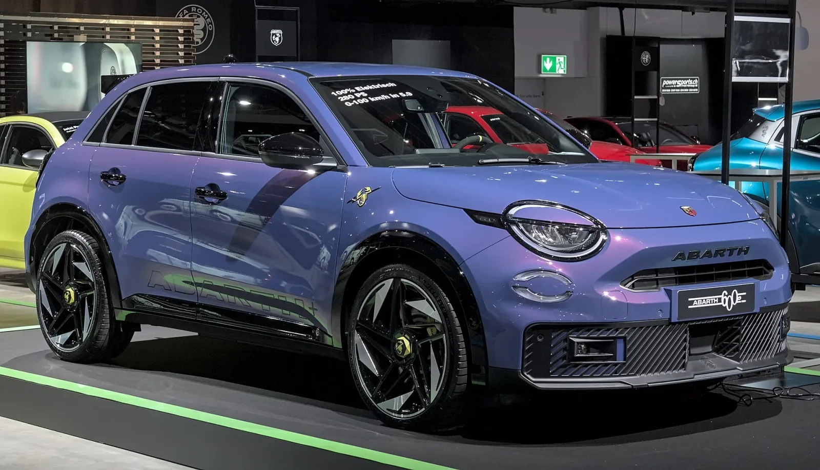 Exterior view of the Abarth 600e.