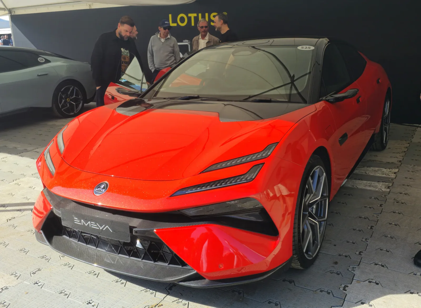 Lotus Emeya