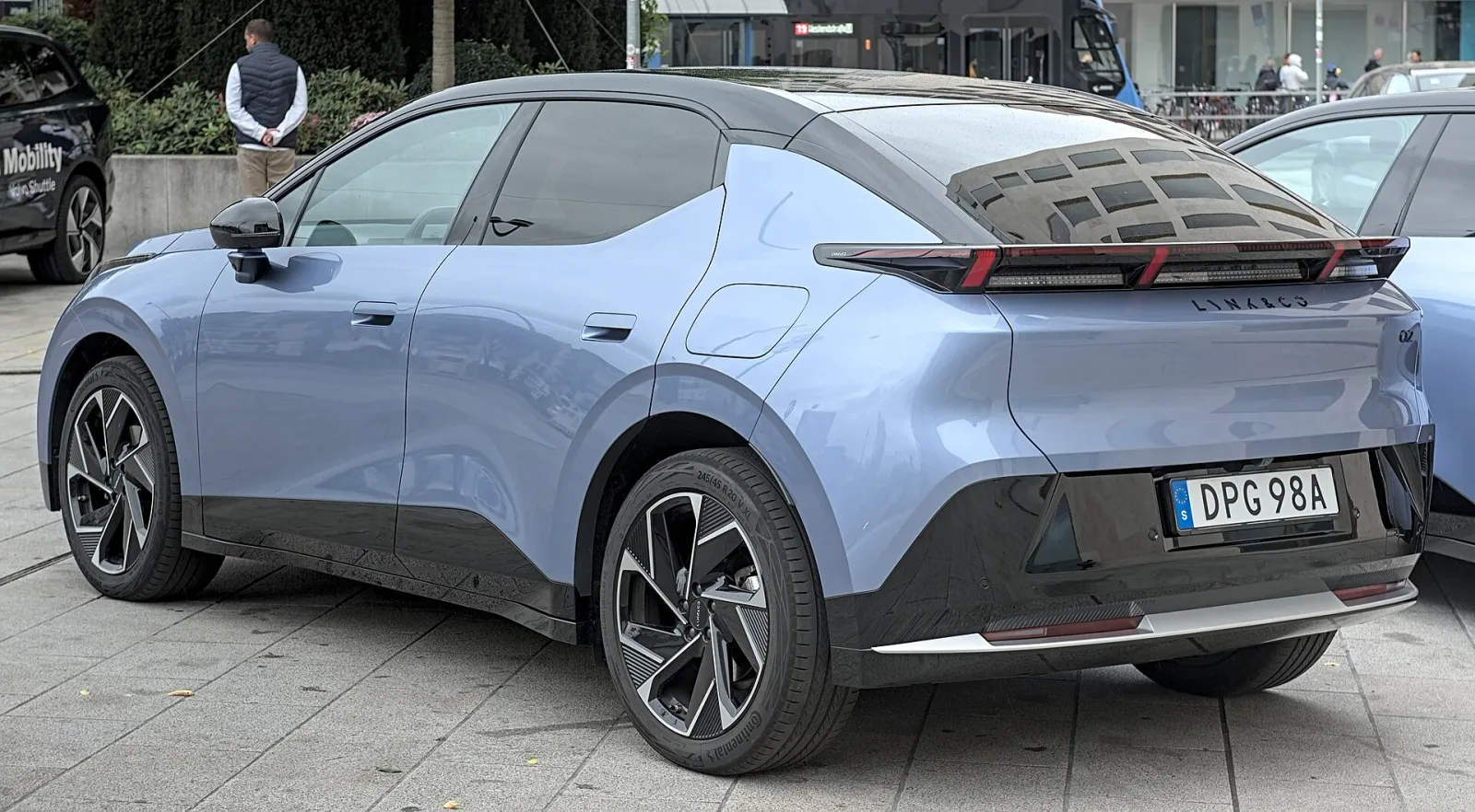 Exterior view of the Lynk & Co 02.