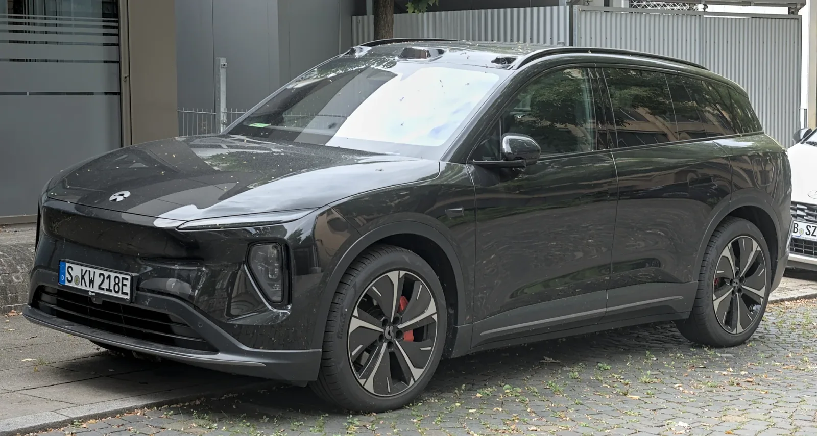 NIO EL6