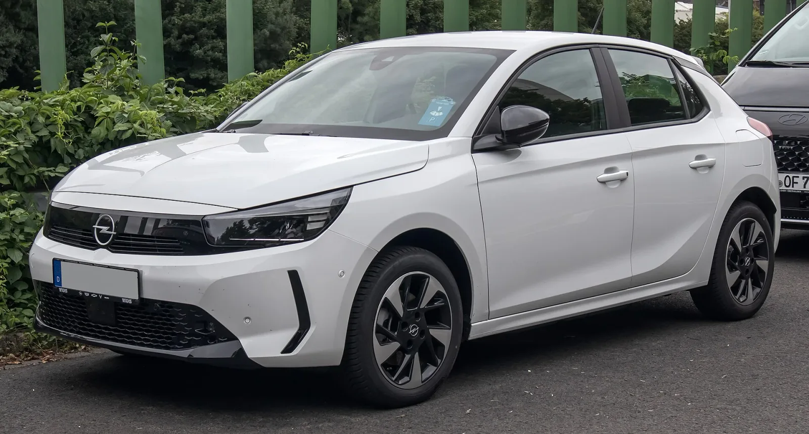 Exterior view of the Corsa Electric.