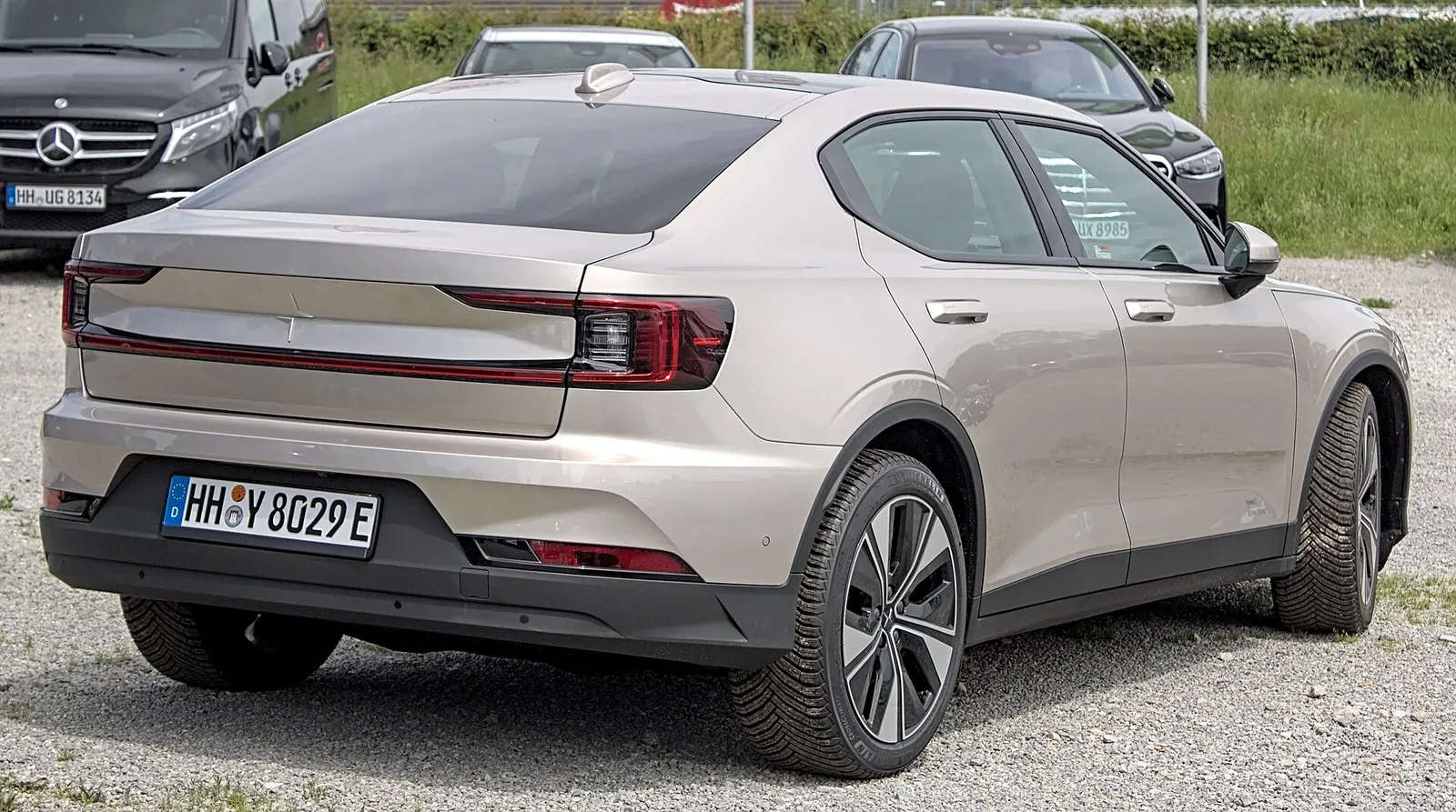 Polestar 2, exterior three-quarter view.